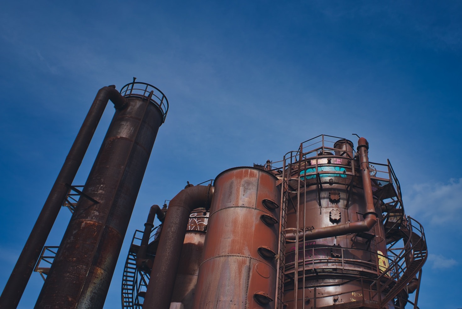 Advancing Oil and Gas Education Through Technology